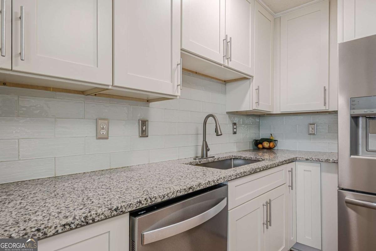 2055 Summer View Place Marietta - 16