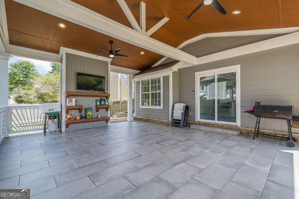 2055 Summer View Place Marietta - 34