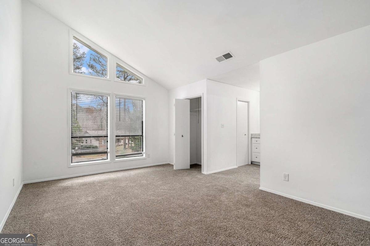 5444 Wylstream Norcross - 6