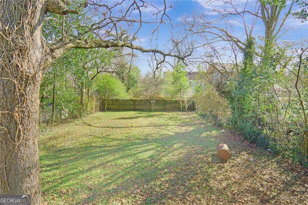 391 Bend Avenue Atlanta - 12