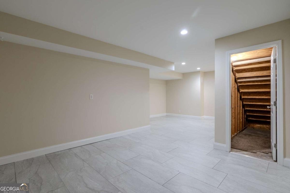 152 Stoneforest Drive Woodstock - 21