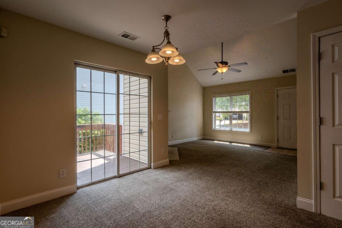 152 Stoneforest Drive Woodstock - 5