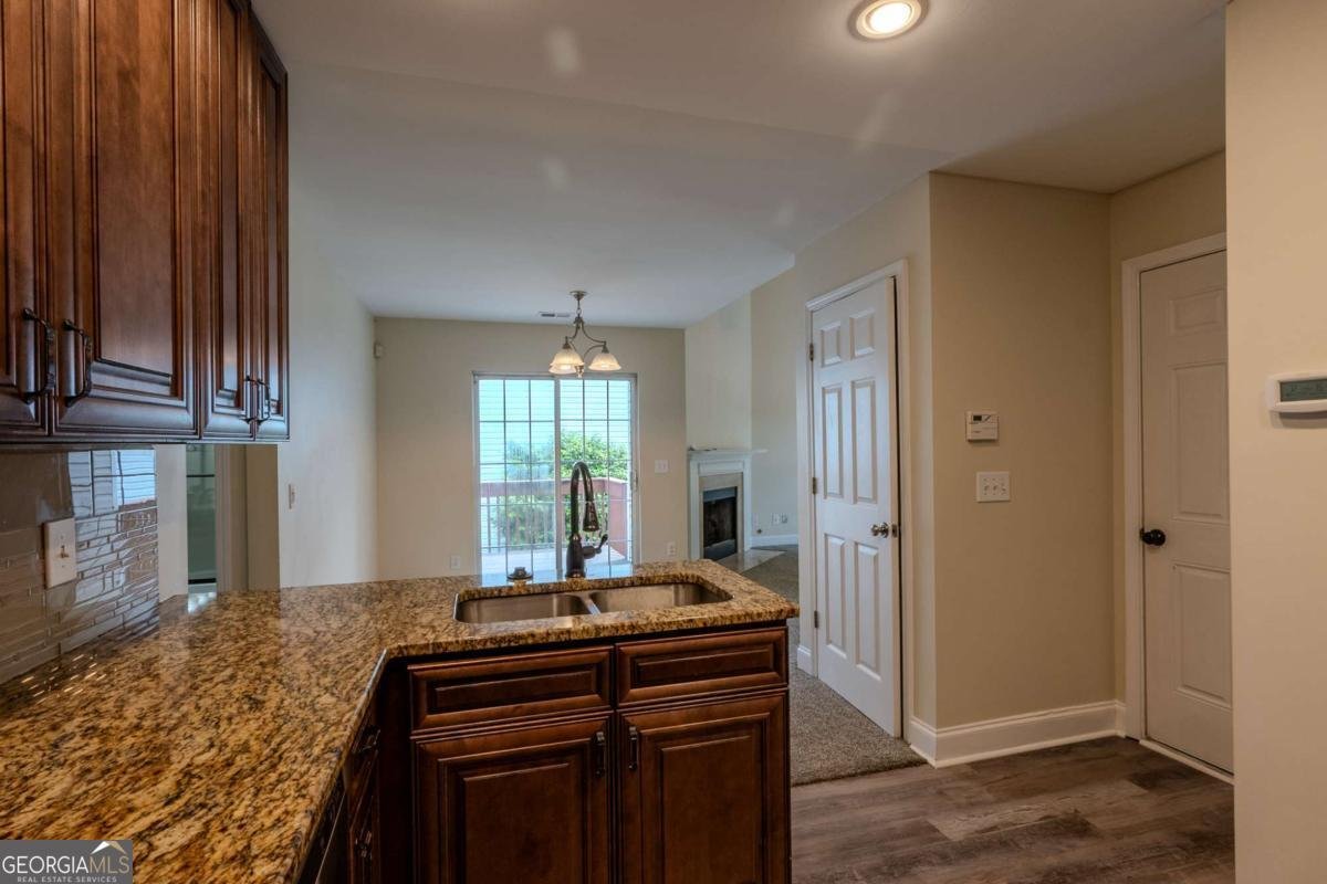 152 Stoneforest Drive Woodstock - 9