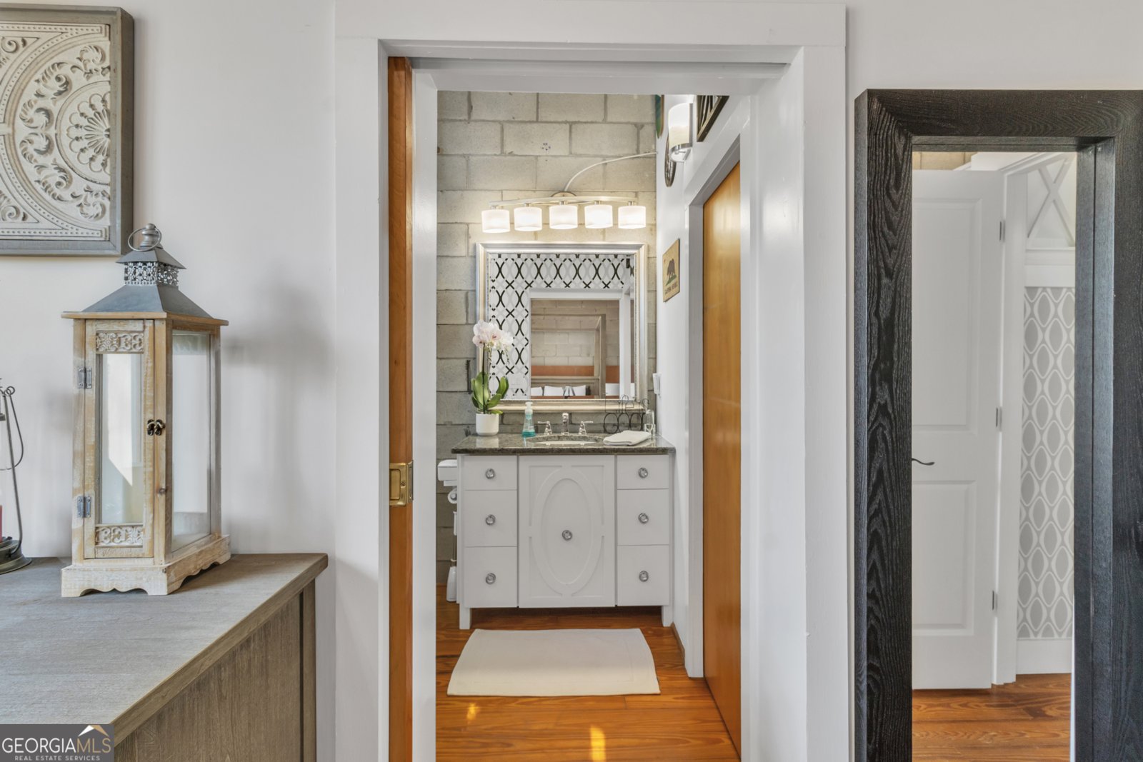 542 RALPH MCGILL Boulevard Atlanta - 19