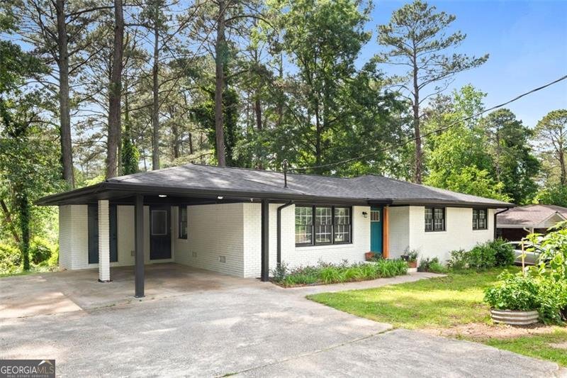 2425 CLIFTON SPRINGS Road Decatur - 3