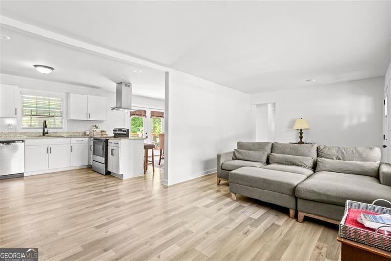 2425 CLIFTON SPRINGS Road Decatur - 6