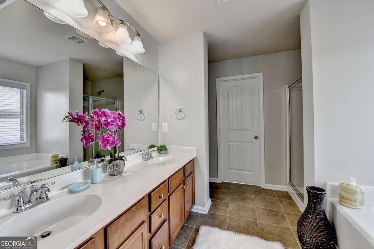4885 MARISTONE LANDING Way Cumming - 48