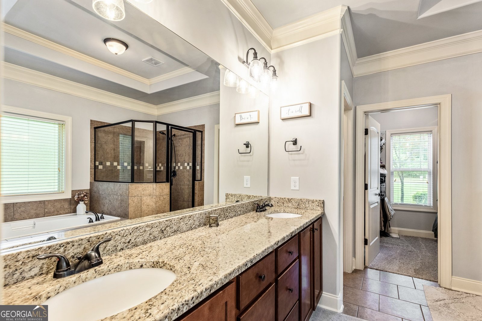 100 Chantilly Lane Fayetteville - 24