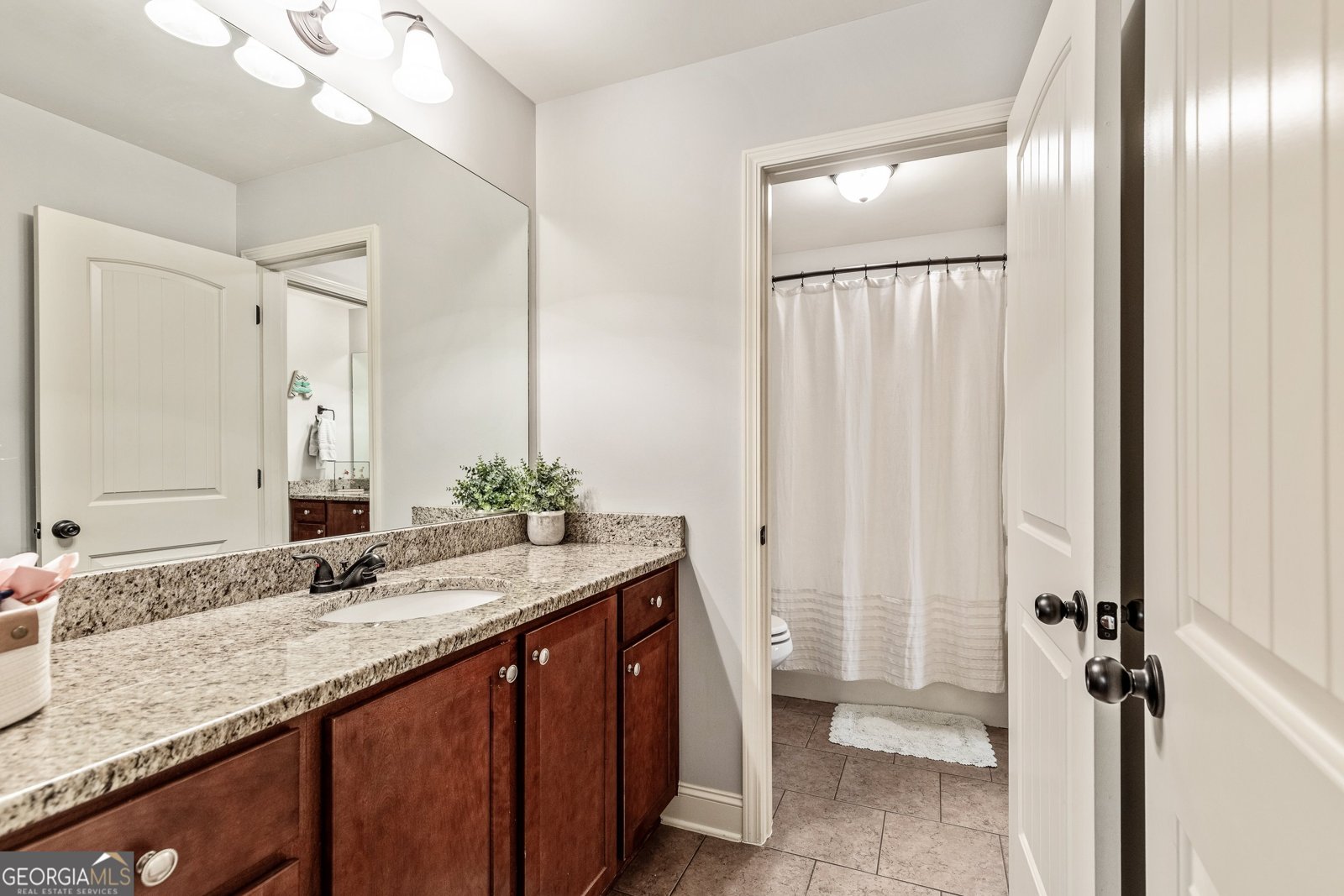 100 Chantilly Lane Fayetteville - 34