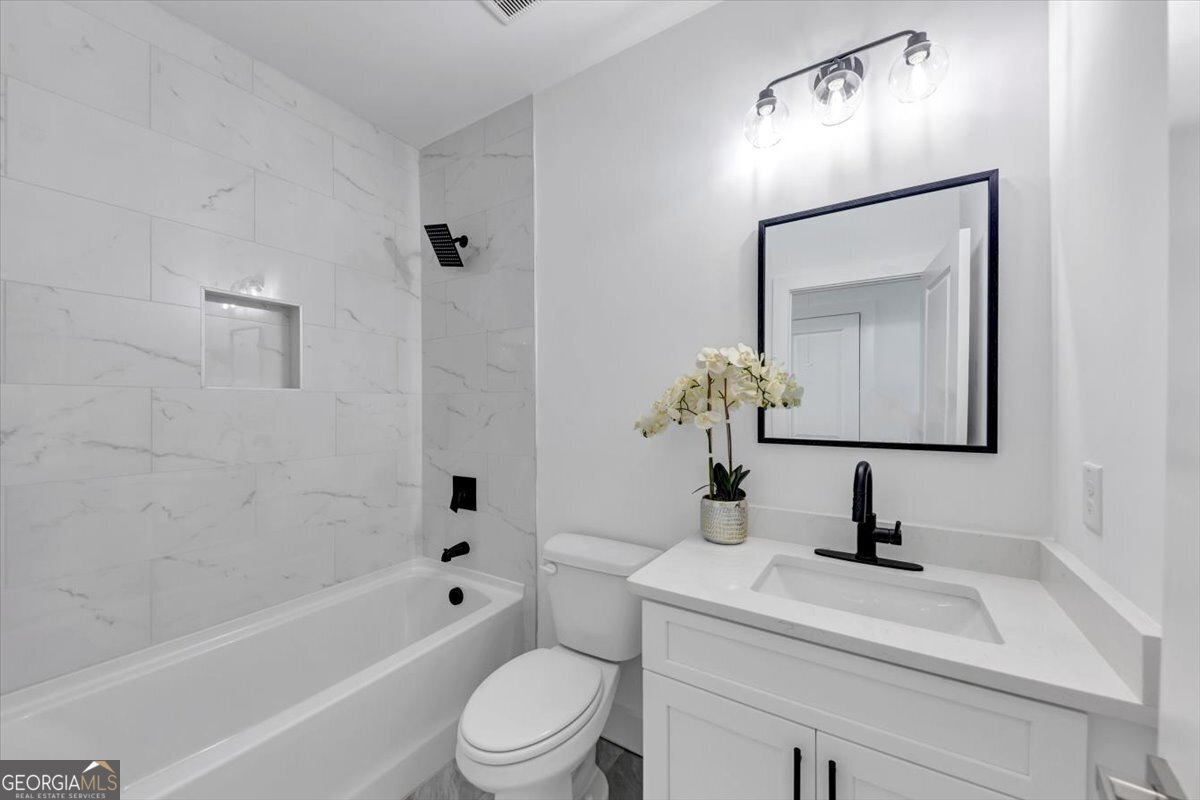 636 Harbour Shores Drive Jackson - 38