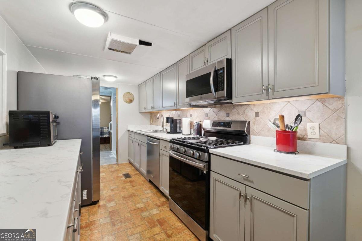 207 Canyon Pass Cleveland - 8