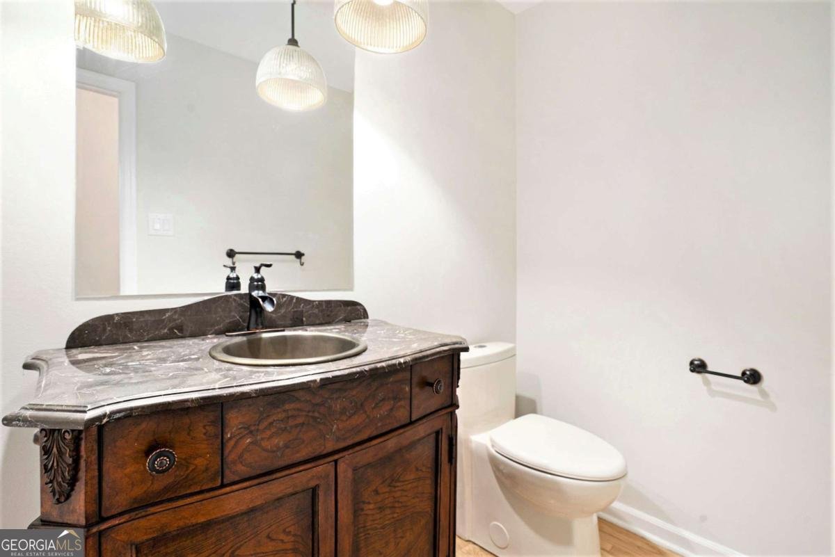 6300 Mountain Brook Lane Atlanta - 30