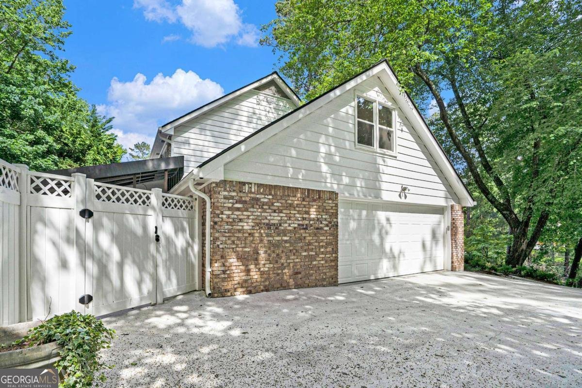 6300 Mountain Brook Lane Atlanta - 4