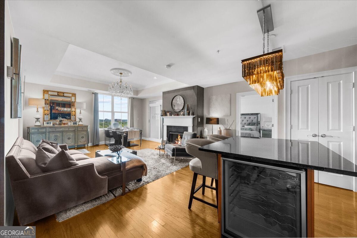 2881 Peachtree Road Atlanta - 17