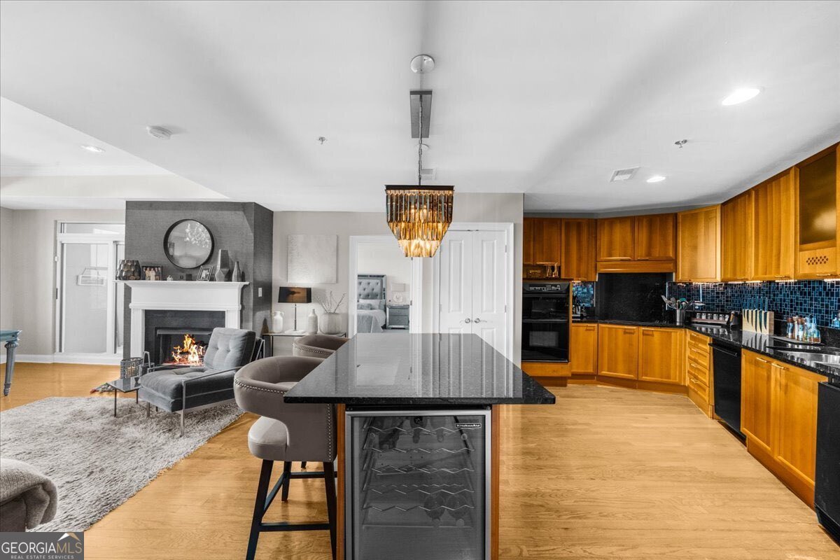 2881 Peachtree Road Atlanta - 33