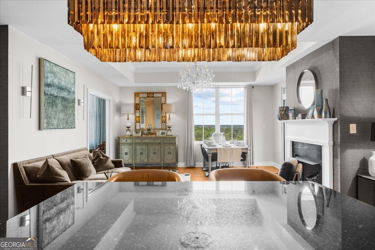 2881 Peachtree Road Atlanta - 35