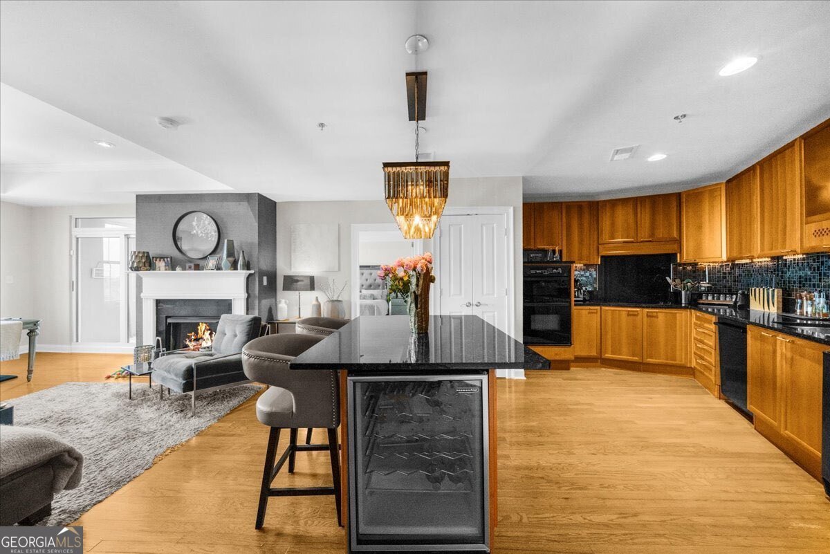 2881 Peachtree Road Atlanta - 4