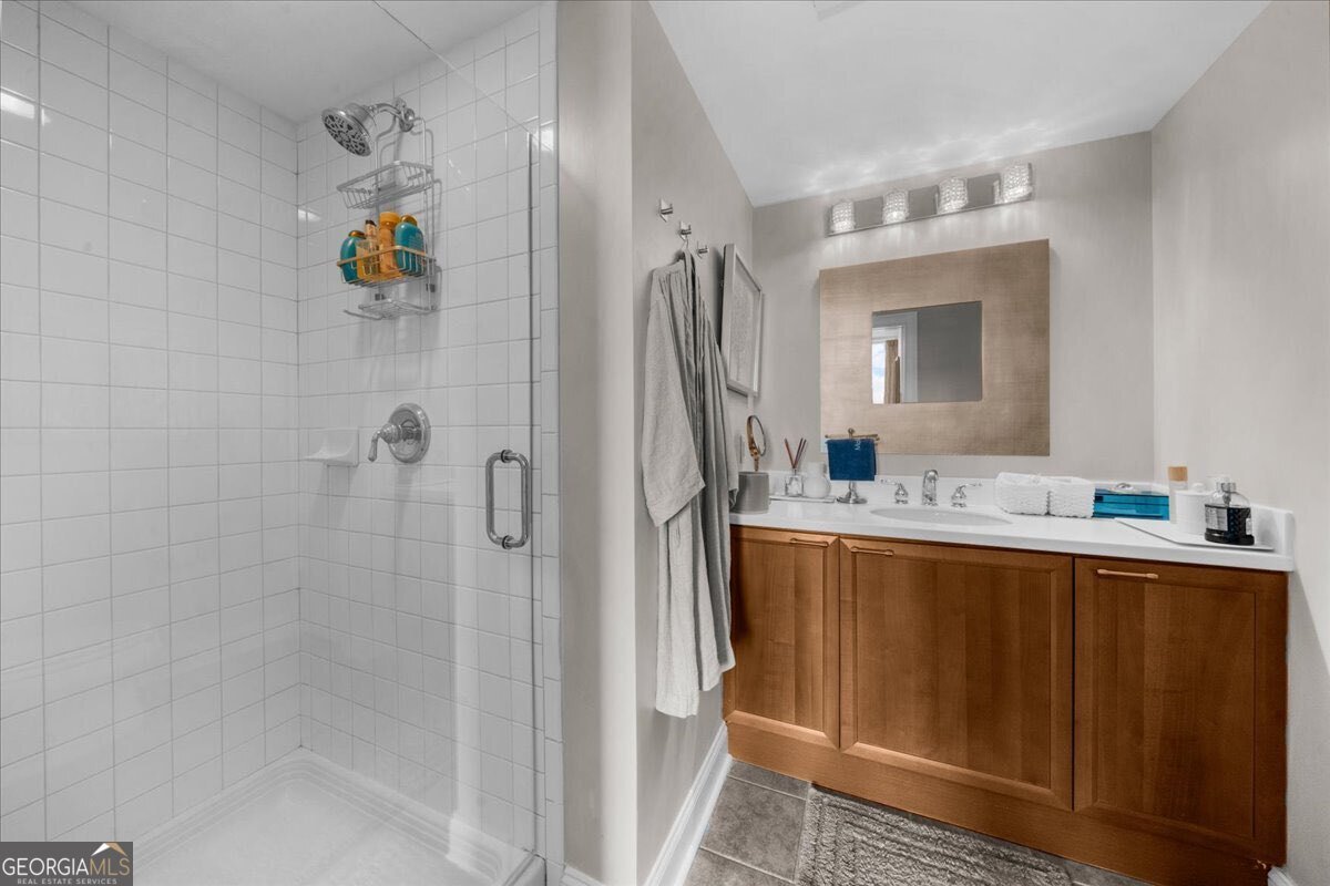 2881 Peachtree Road Atlanta - 40