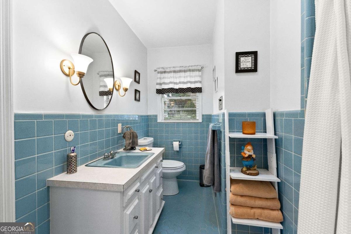228 Franklindale Drive Thomaston - 47
