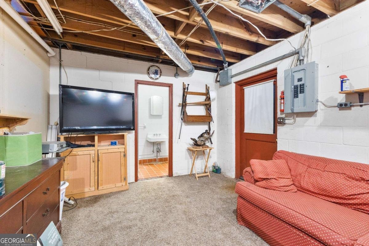 228 Franklindale Drive Thomaston - 57