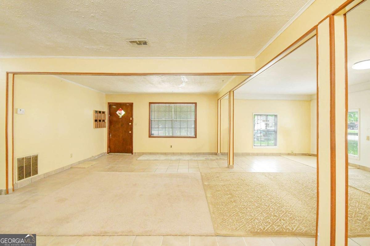1303 Cochise Circle Austell - 7