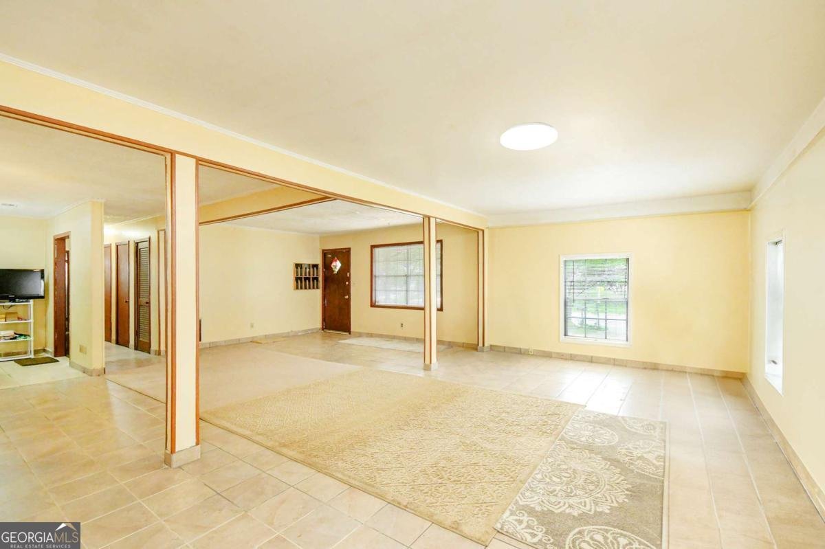 1303 Cochise Circle Austell - 8