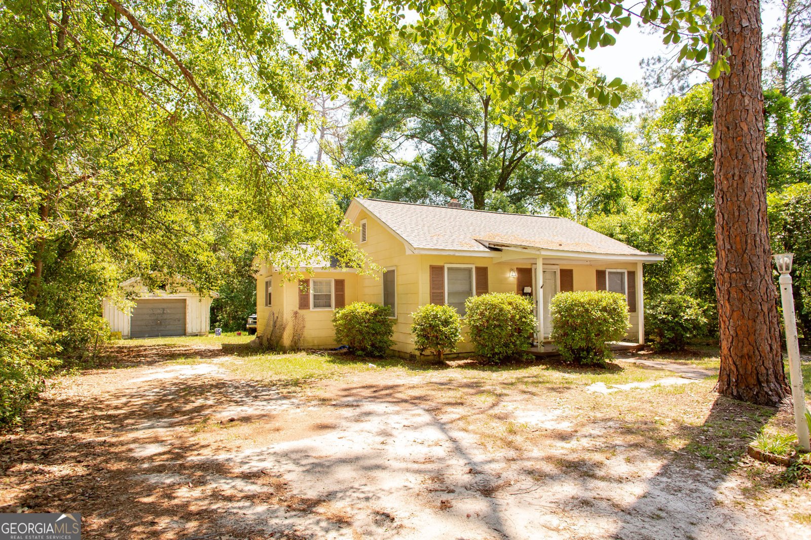 340 Pineview Drive Waycross - 1