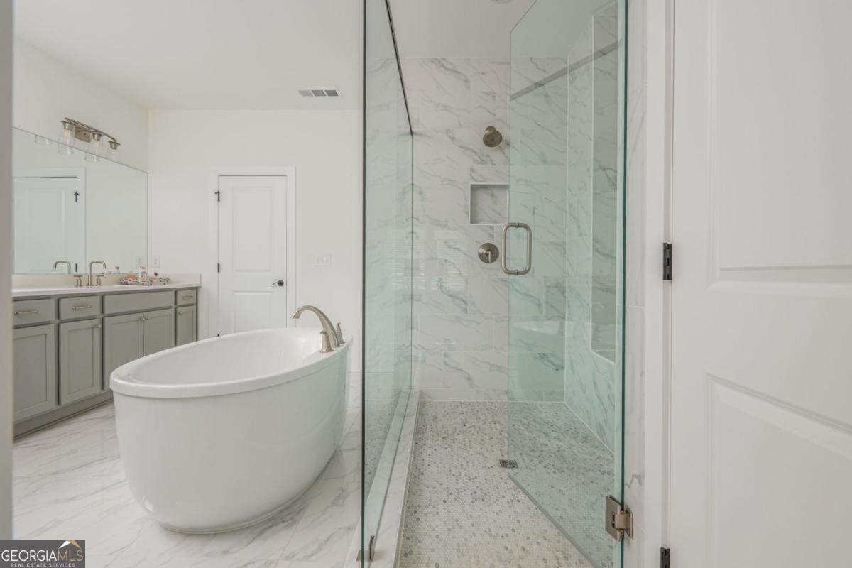 1011 Ridgeview Road Woodstock - 43
