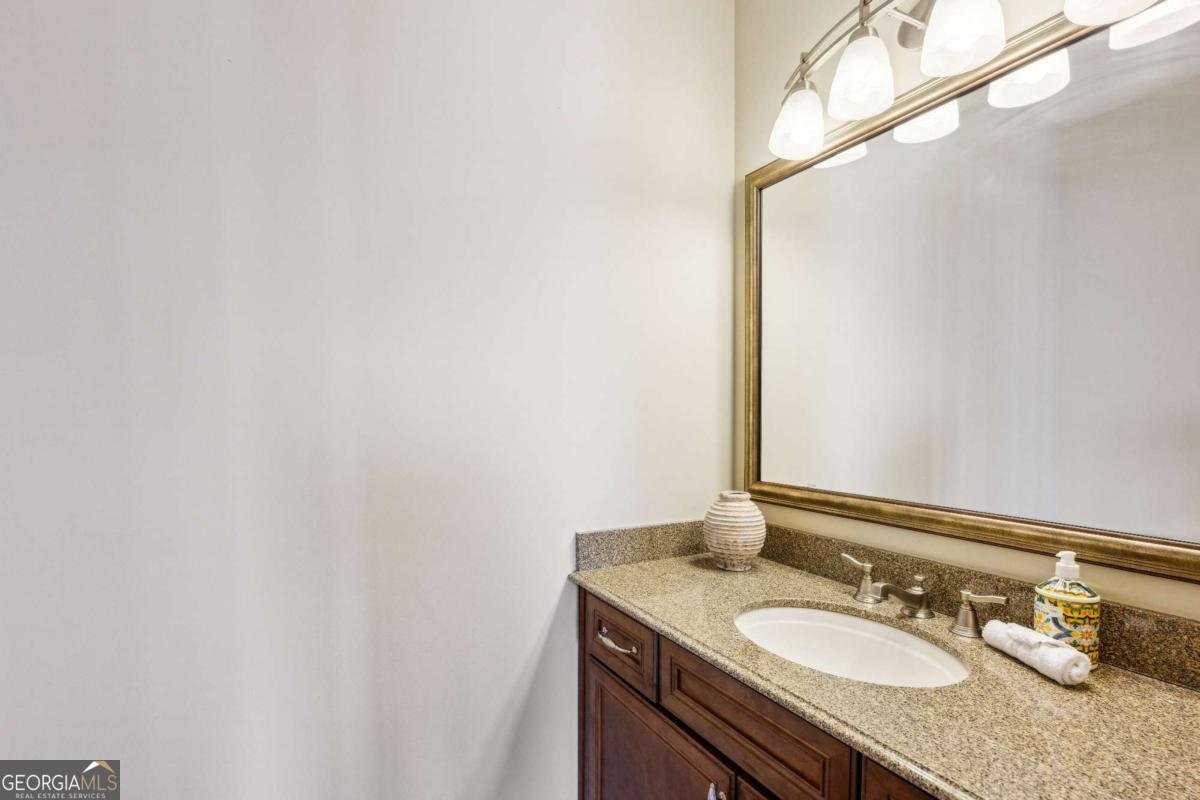 2233 Peachtree Road Atlanta - 17