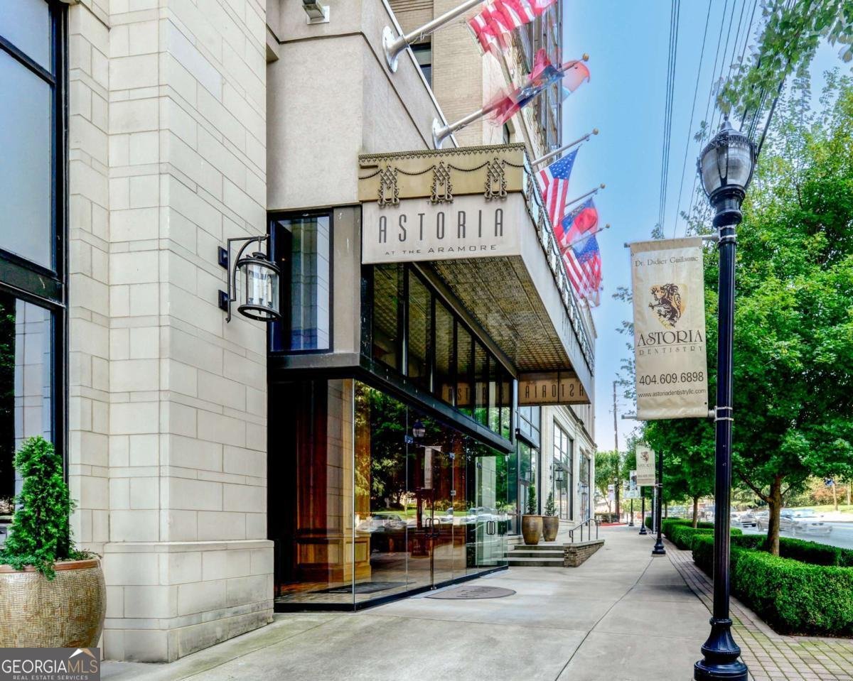 2233 Peachtree Road Atlanta - 22