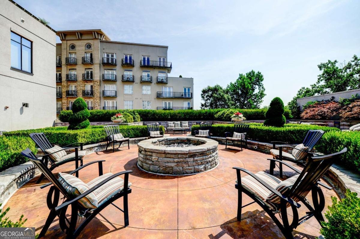 2233 Peachtree Road Atlanta - 28