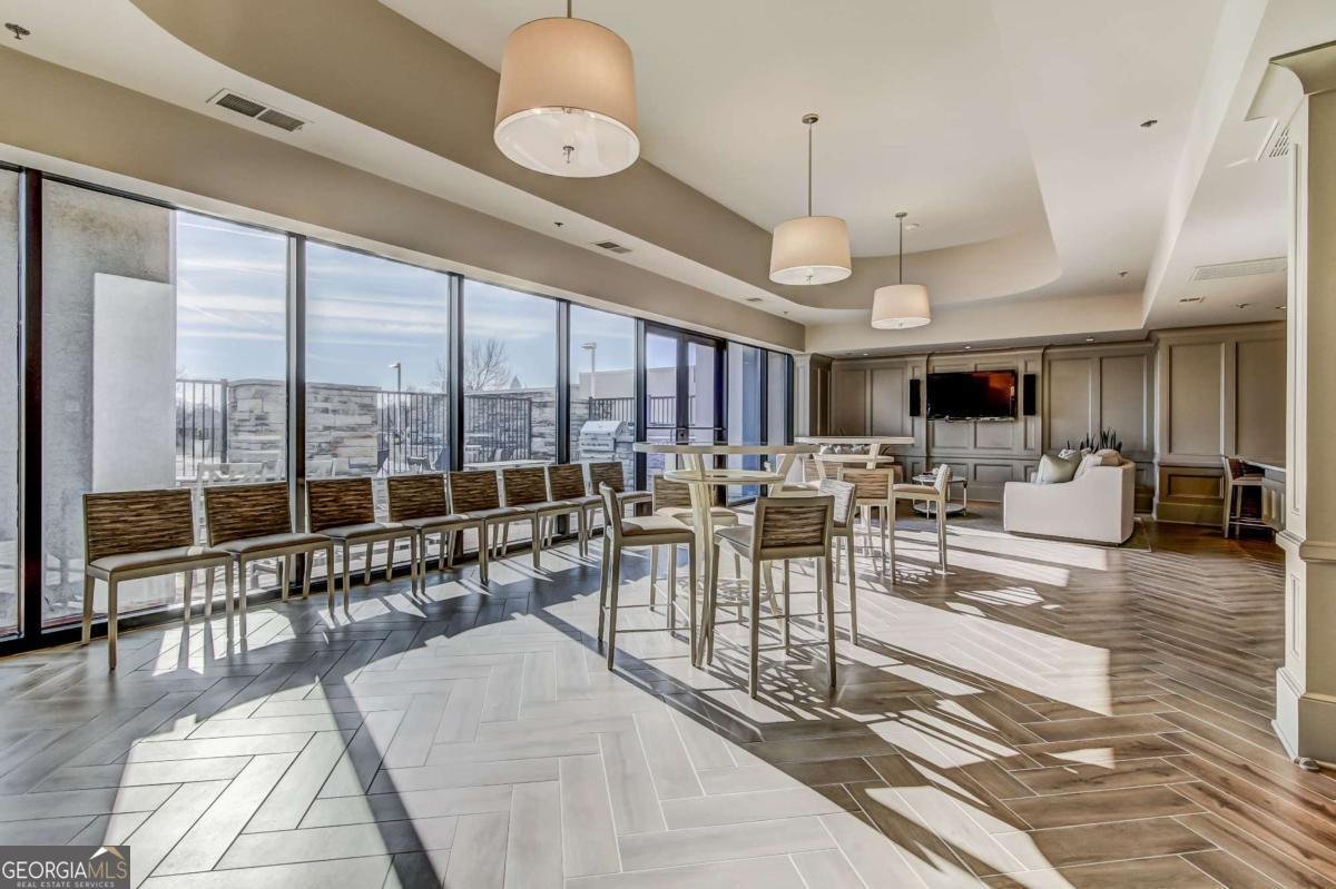 2233 Peachtree Road Atlanta - 30