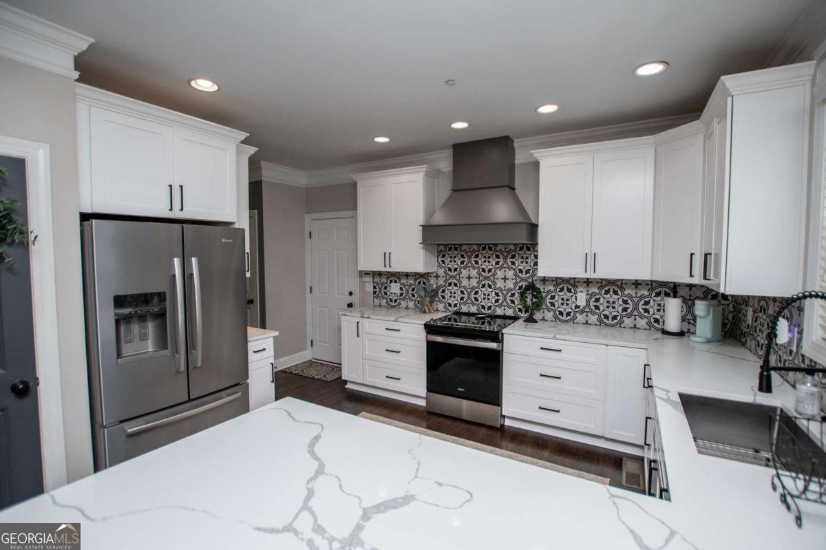125 High Bluff Trail Carrollton - 37