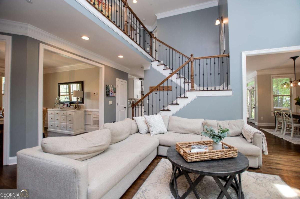 125 High Bluff Trail Carrollton - 38