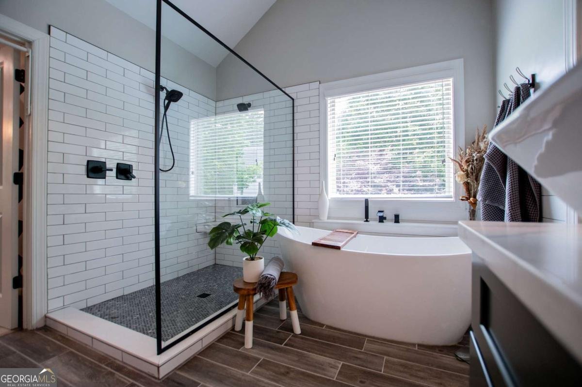 125 High Bluff Trail Carrollton - 47