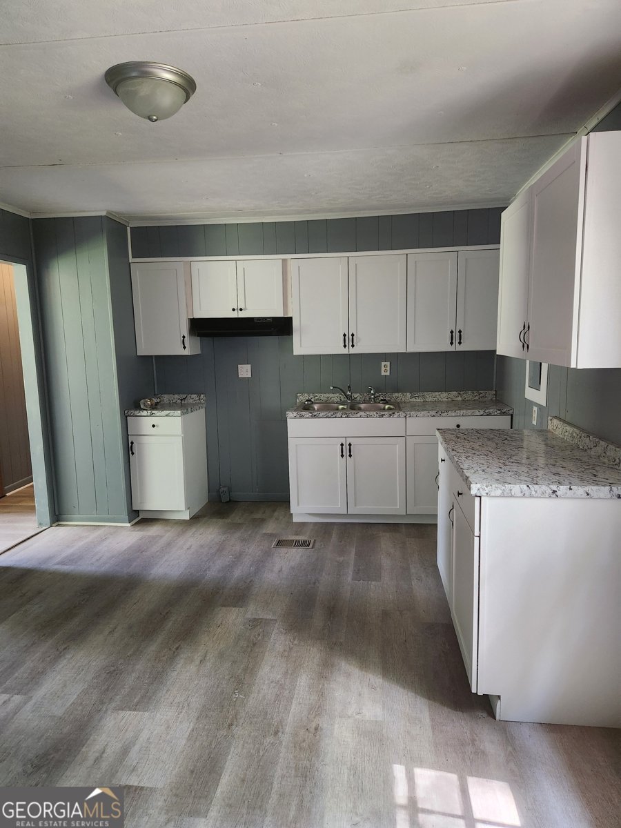 371 Liberia Street Pelham - 2