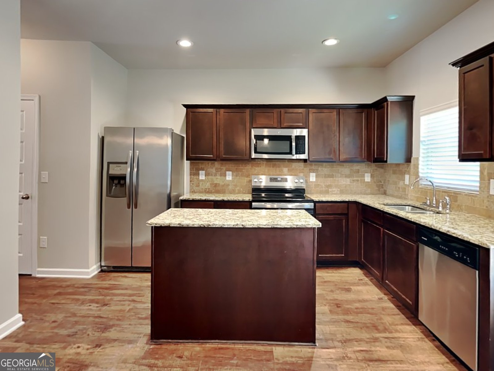 620 Sedona Loop Hampton - 4
