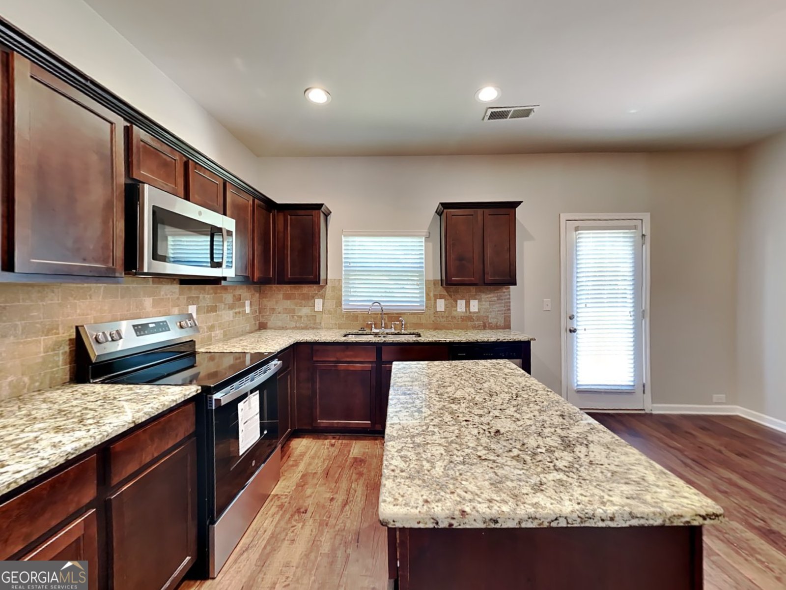 620 Sedona Loop Hampton - 5