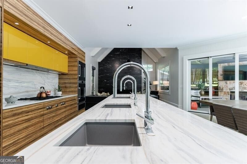 3117 Roxboro Road Atlanta - 17