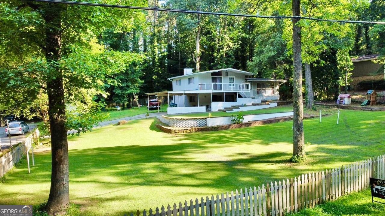 4882 ROCK HAVEN Drive Lilburn - 30