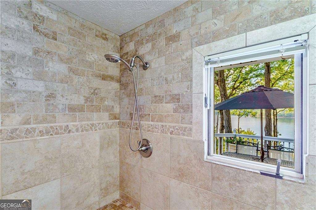 5853 Ridgetop Drive Gainesville - 19