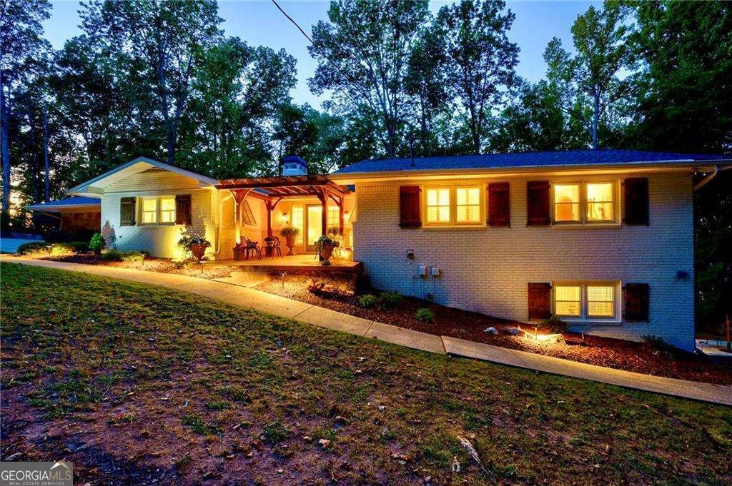 5853 Ridgetop Drive Gainesville - 66