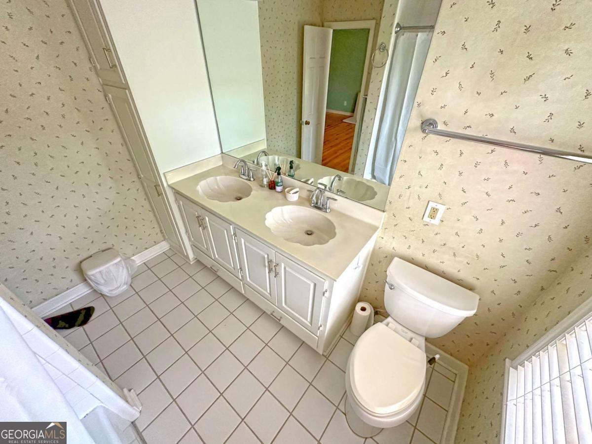 275 St George Drive Athens - 20