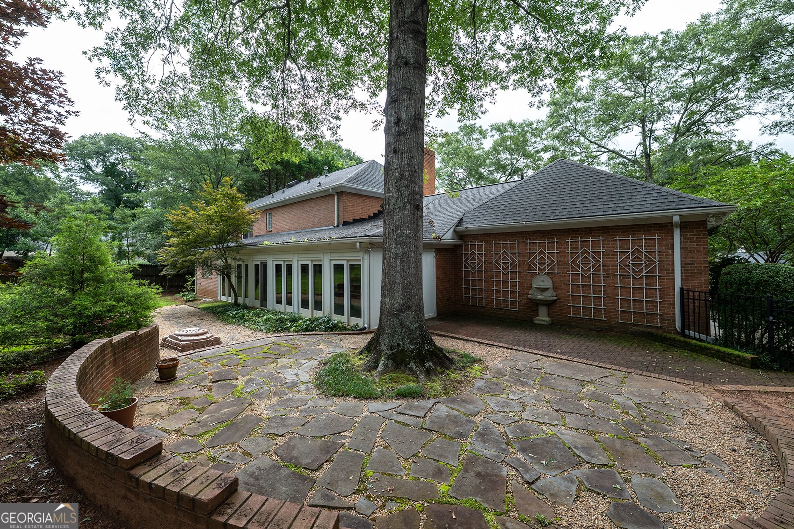 275 St George Drive Athens - 45