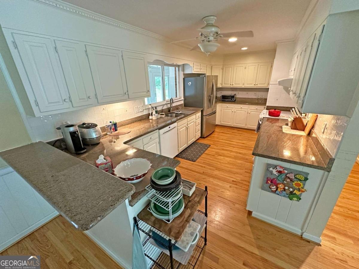 275 St George Drive Athens - 5