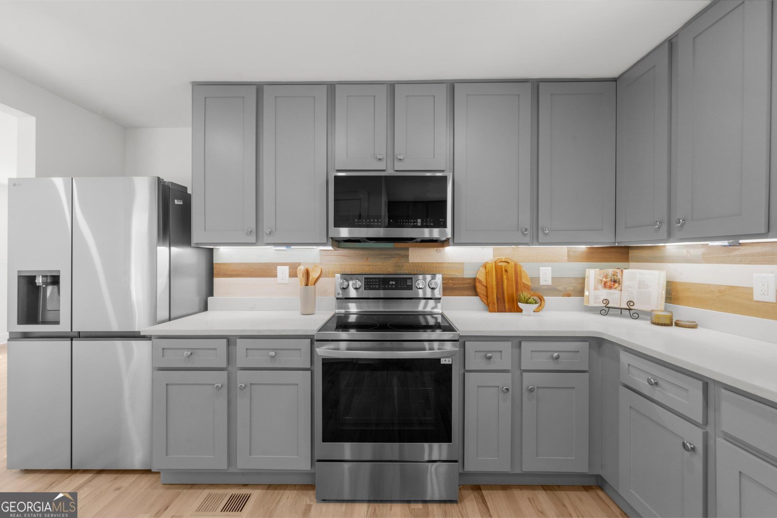 2385 Perkerson Road Atlanta - 24