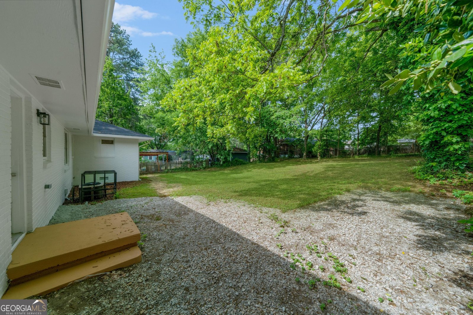 2385 Perkerson Road Atlanta - 27