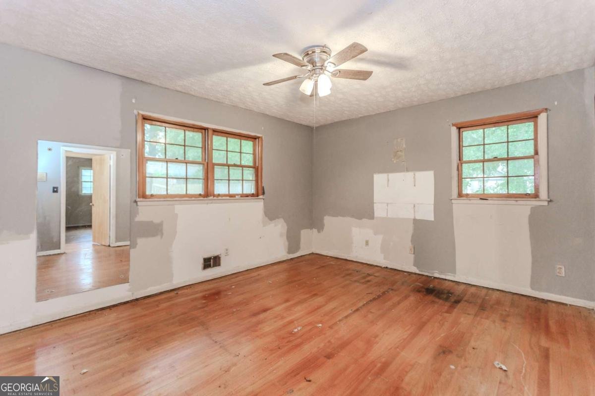 201 Smithstone Path Fayetteville - 1
