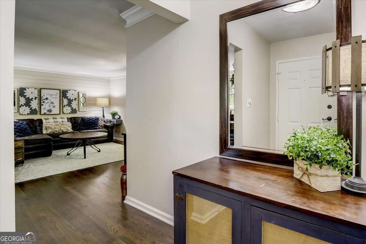 311 Peachtree Hills Avenue Atlanta - 16