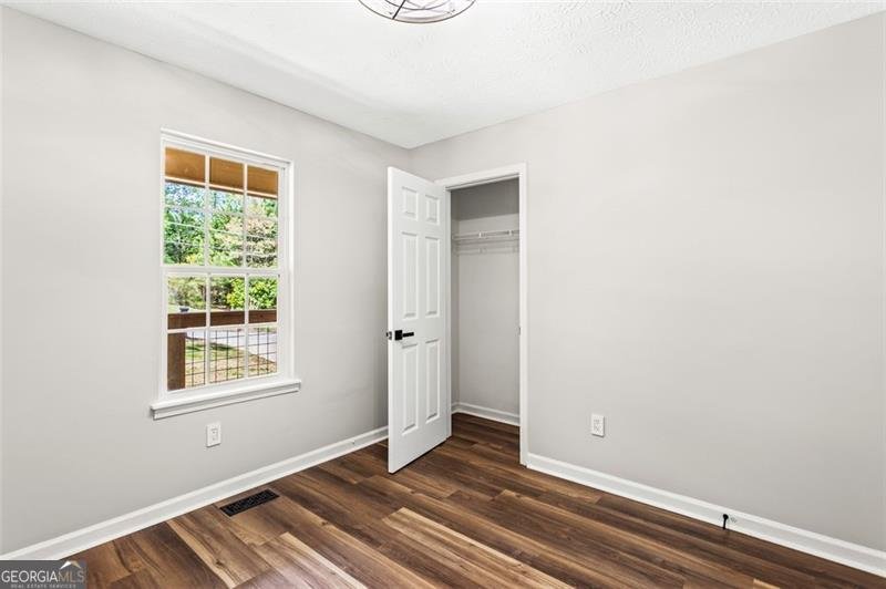 86 WILLIAMS Road Dallas - 15